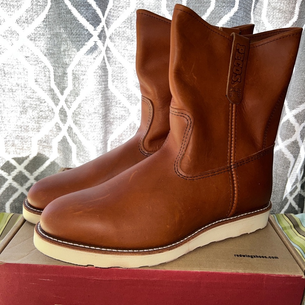 Red wing boot
